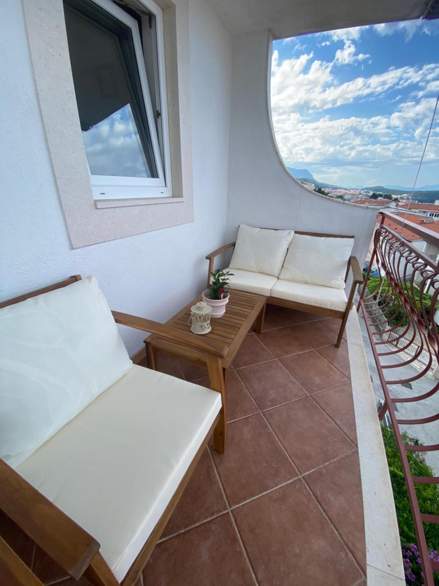 Apartmani Niks Makarska Esterno foto